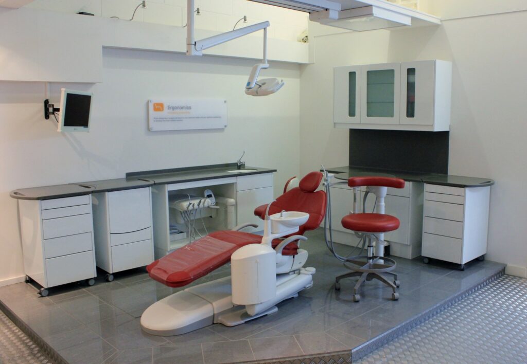 Ex-display 500 with cabinetry